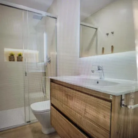 Appartement Modern And Cozy 1 Bedroom In